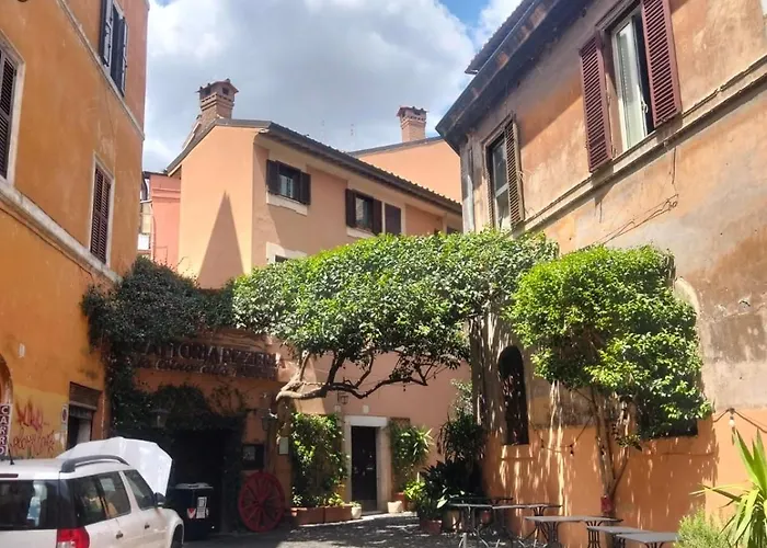 Torre Tolomei Trastevere 4* Rome