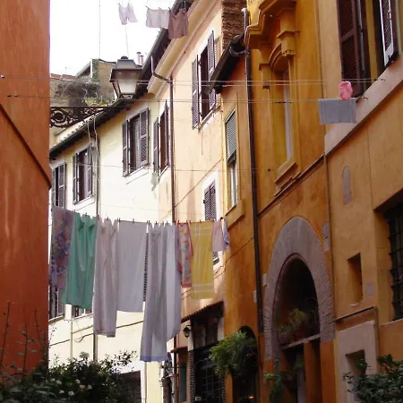 Torre Tolomei Trastevere 4*